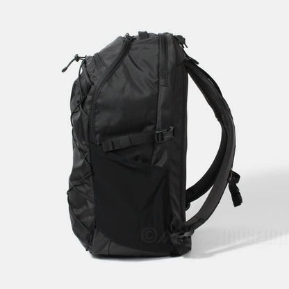 Patagonia Refugio Day Pack 47928 BLK Backpack 7.9 gal - Image 3