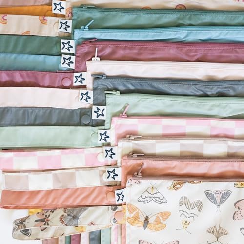 Tiny Twinkle Mess Proof Wet Bags | 2-Pack Reusable Waterproof Wet Bags - Image 5