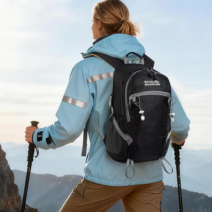Hiking Backpack With Rain-cover, 20L Travel Backpacks - Image 8