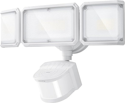 LEPOWER-TEC Zero Blind Spots Outdoor Security Light by LEPOWER-TEC