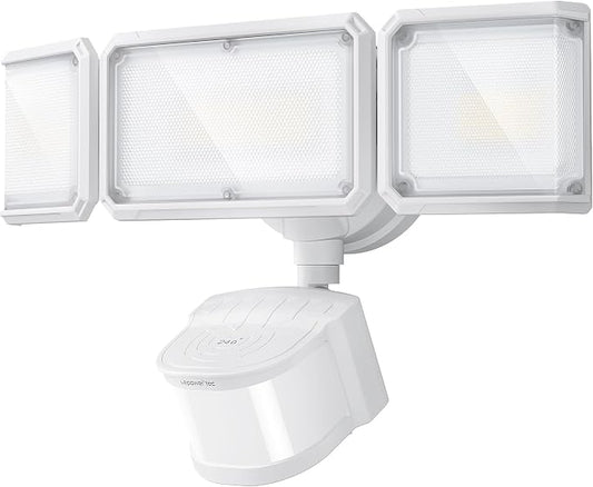 LEPOWER-TEC Zero Blind Spots Outdoor Security Light by LEPOWER-TEC