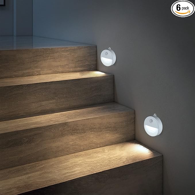 EverBrite LED Motion Sensor Night Light, Automated On & Off, Cool White Motion by EverBrite