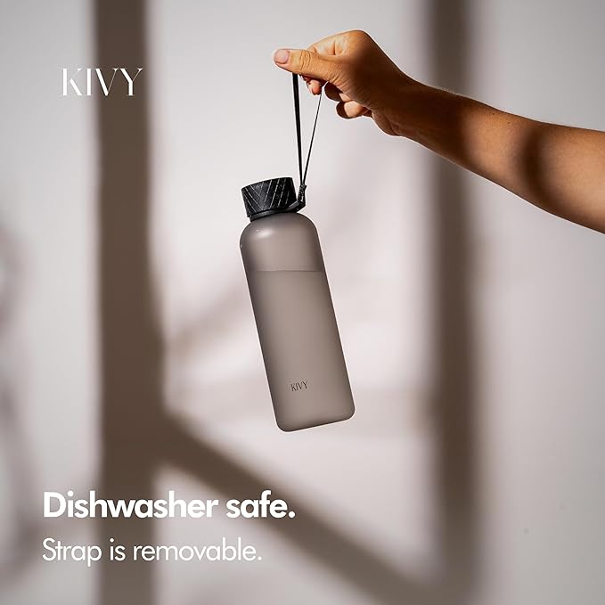 KIVY Slim Water Bottle 22oz - Image 3
