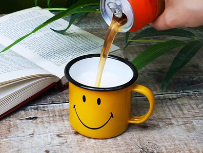 Suck UK Smiley Enamel Tea Mug - Image 4