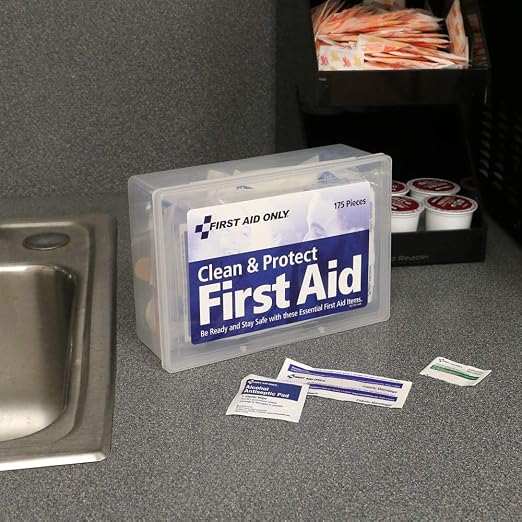 First Aid Only 59695 Clean & Protect Everyday Emergency First Aid Kit - Image 4