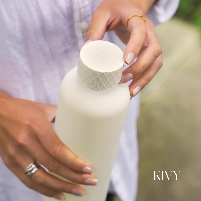 KIVY Clear water bottle 32oz Fits Backpack & Cupholder - Image 8