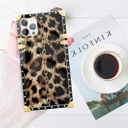 Compatible with iPhone 11 Pro Max Case, Seamless Gold Chain Leopard Luxury - Image 7