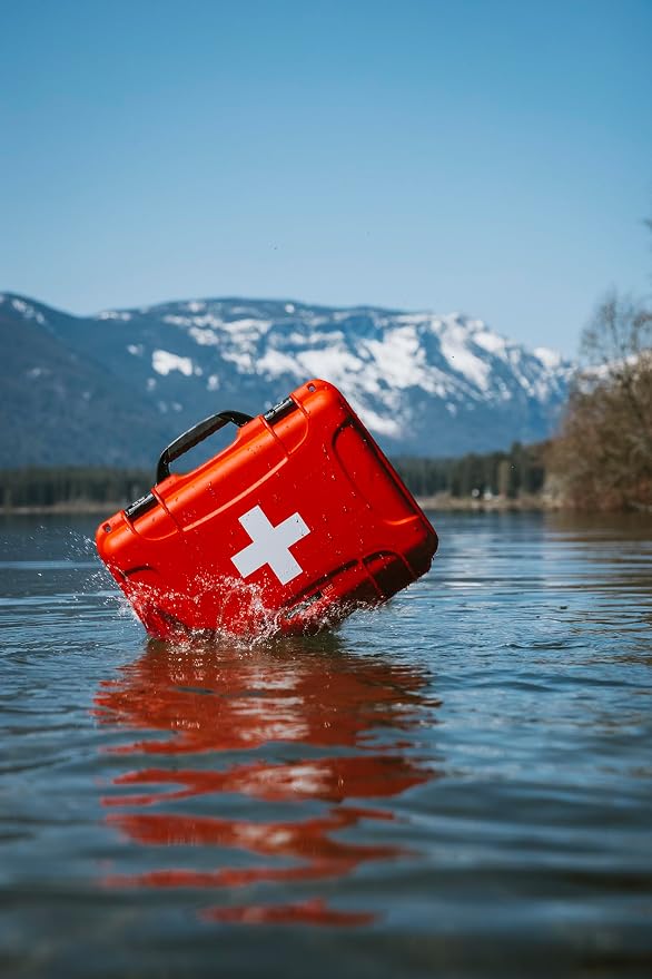 NANUK 910 Waterproof First Aid Box Empty - Image 7