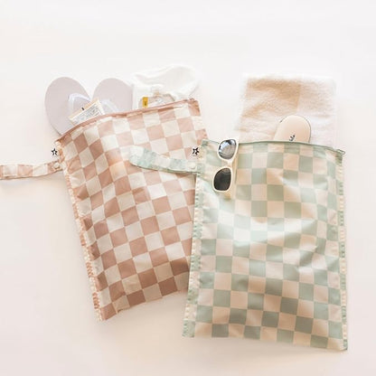 Tiny Twinkle Mess Proof Wet Bags | 2-Pack Reusable Waterproof Wet Bags - Image 2