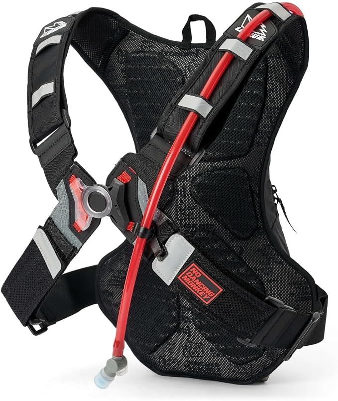 USWE Outlander Hydration Pack - Image 2