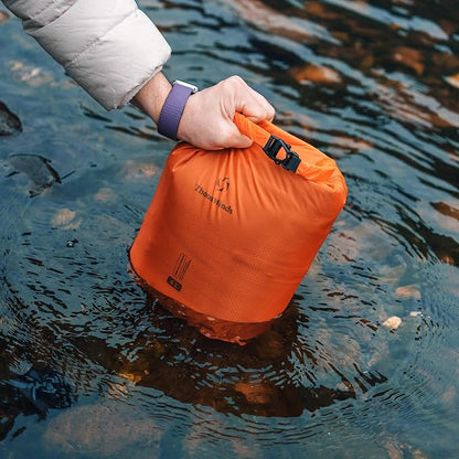 Thous Winds 6L Dry Bag, Lightweight Waterproof Bag, Roll Top Design - Image 9