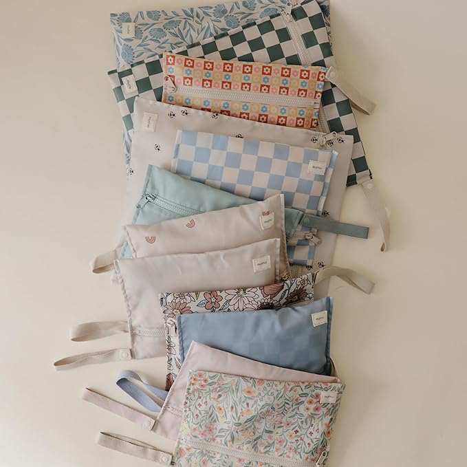 mushie Water Resistant Wet Bags | Large & Small Reusable Storage Bag - Image 5
