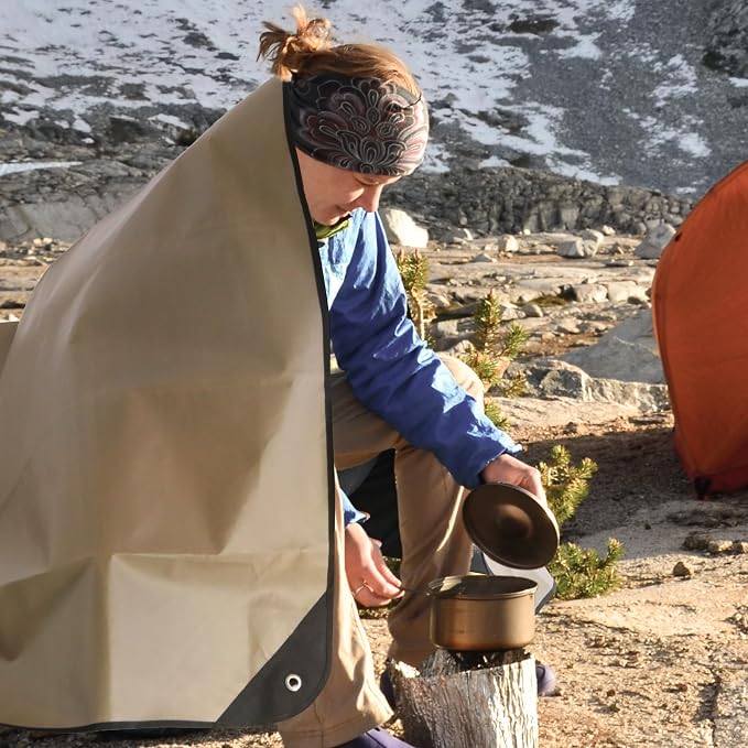 RedSwing Heavy Duty Survival Blanket, Waterproof Emergency Thermal Tarp - Image 9