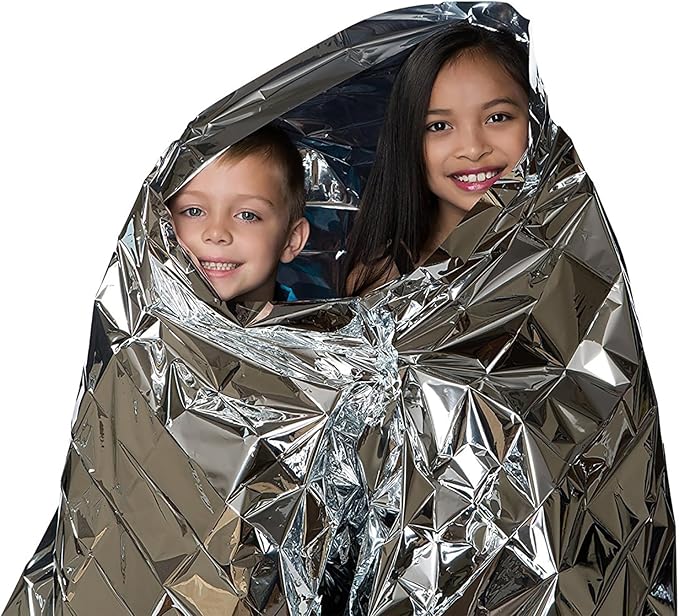 Emergency Foil Blanket, Survival Thermal Mylar Blankets Individually Packaged - Image 5
