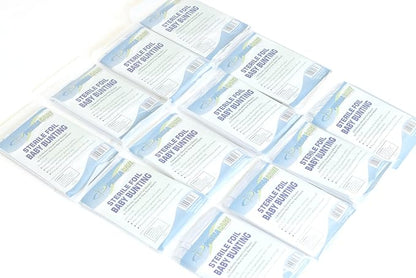 Primacare CB-6835-CS Pack of 12 Sterile Foil Baby Bunting Blankets - Image 7