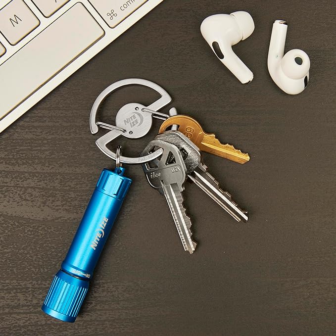 Nite Ize Medallion Key Carabiner, Stainless Steel Key Ring Carabiner - Image 6