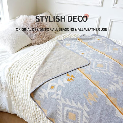 ACUSHLA Merino Wool Blanket - Image 2