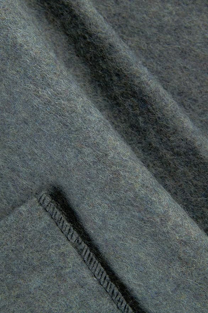 SE Grey 64" x 84" 4-lb. Warm Blanket - Image 4