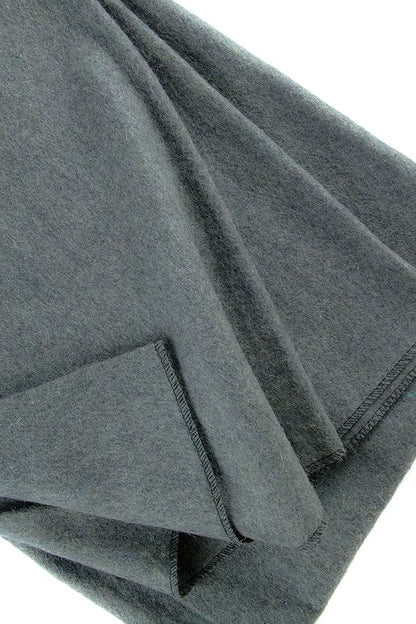SE Grey 64" x 84" 4-lb. Warm Blanket - Image 3