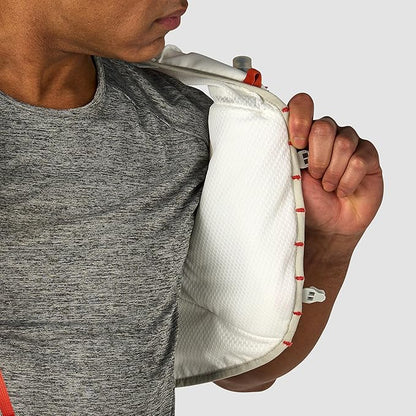 Ultimate Direction Adventure Vest | 17 Liter Capacity Hydration Pack - Image 6